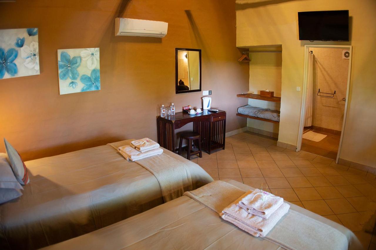 Island Safari Lodge Maun Luaran gambar